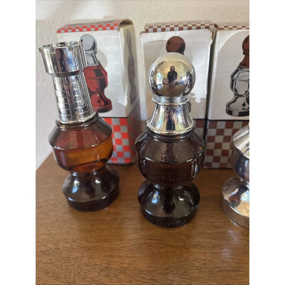 5 NIB Vtg Avon Chess Pieces The Pawn II Spicy (2), Queen, Bishop II, The Pawn